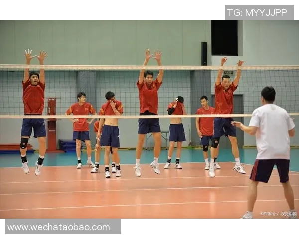 科学排球训练方法与团队配合提升技巧的全面探讨 科学排球训练方法与团队配合提升技巧的全面探讨